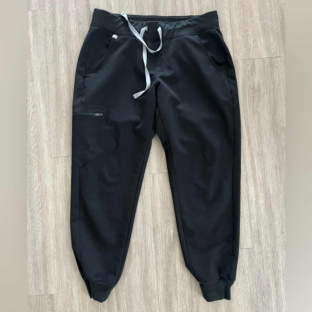 Zamora Jogger Scrub Pants Figs
